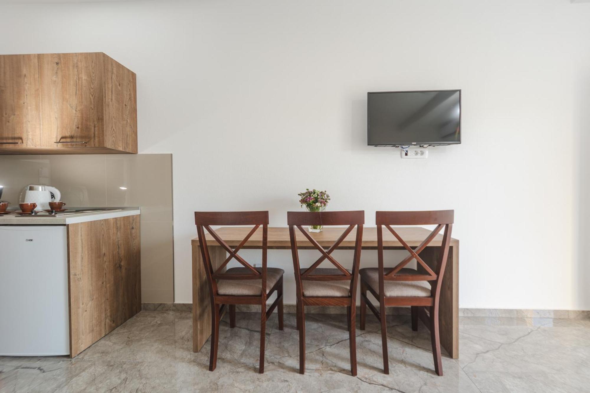 Apartmani Agape Petrovac Exterior photo